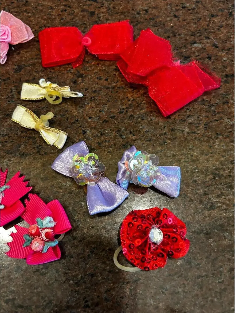Hair Accessories For Pets - Pre-owned